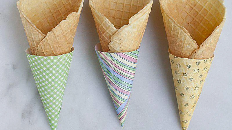 Ice cream cone sleeves with printing 2 Ice cream cone sleeves with printing 2